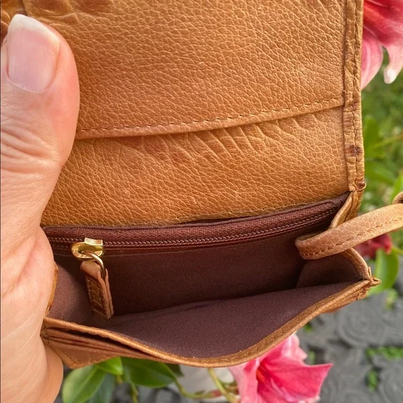 BRAHMIN MINI KEY COGNAC COLLODI MELBOURNE Genuine LEATHER BI FOLD MINI WALLET ID - Picture 7 of 12